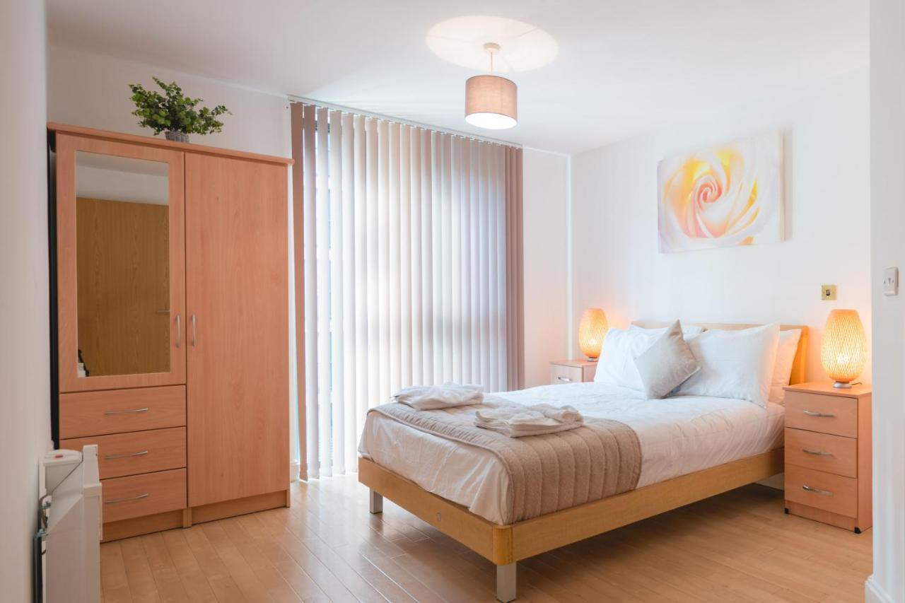 Centre Chinatown With Parking By Arcadian Apartamento *